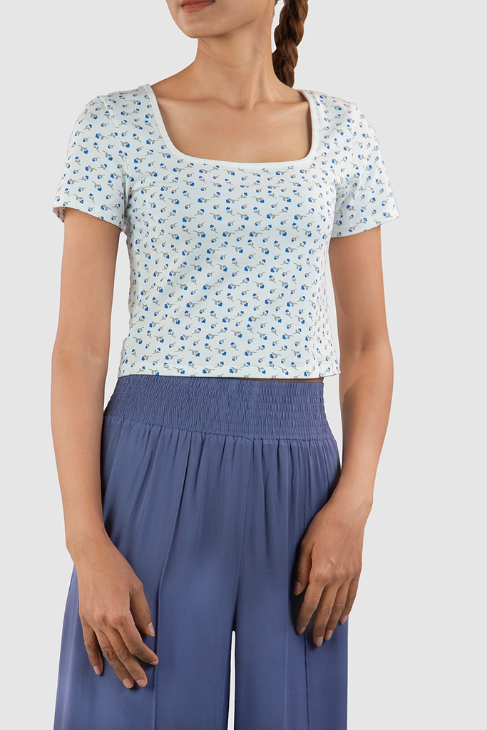 GH23120 Square Neck Top Lady