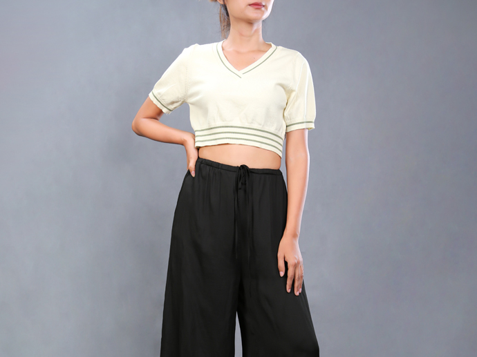XH213349 Sweater Blouse Lady