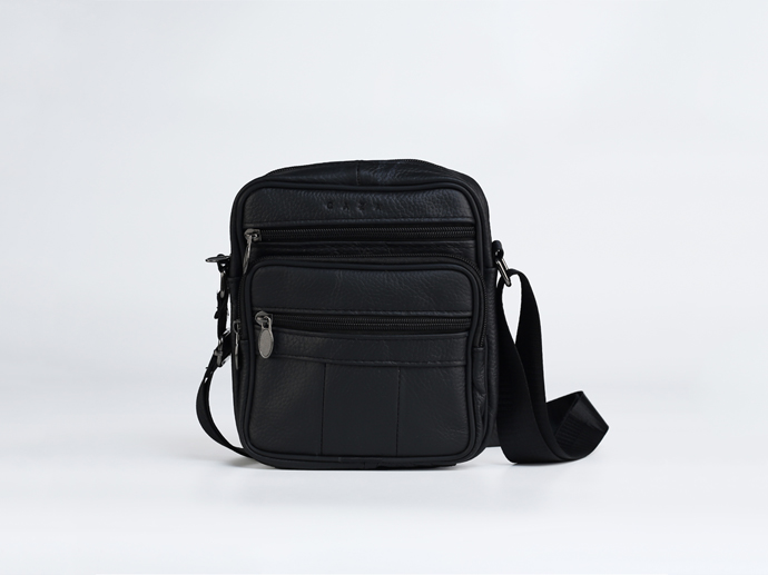 CZB0276 Bag Man