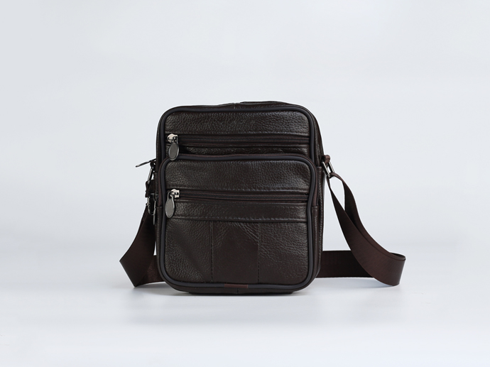 CZB0276 Bag Man
