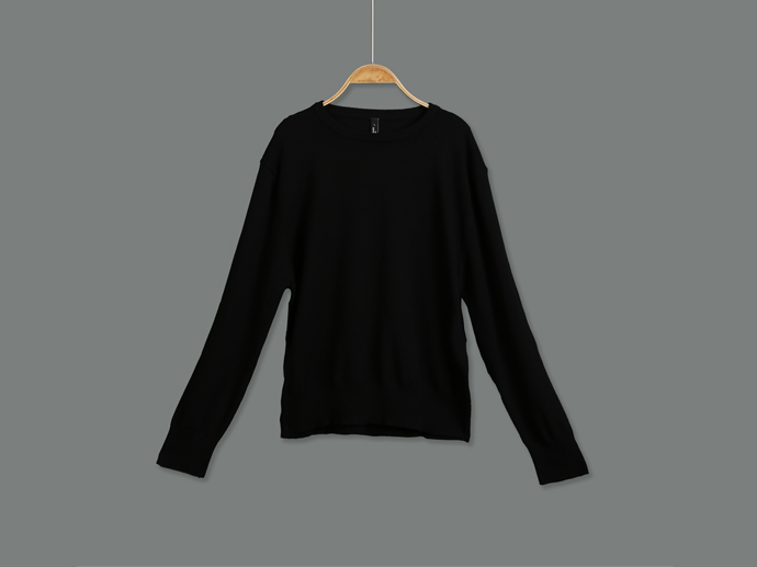 YA13394 Sweater Man