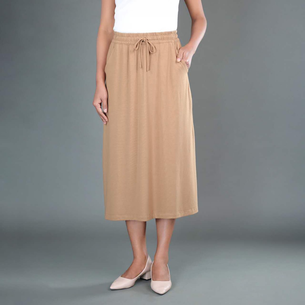 XK113543 Long Skirt Lady