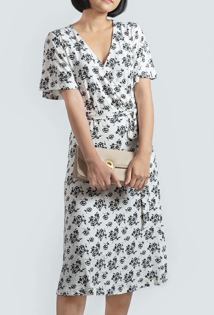 XL213091 Floral Dress Lady